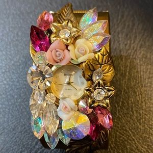 Vintage Bonetto cuff bracelet watch